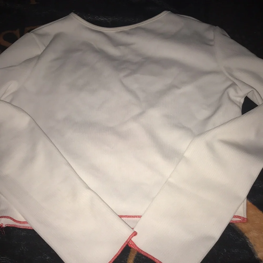 NWOT Sexy Cropped Tee Shirt Cute Ribbed Women Summer Fall Long Sleeve Size:Sm - Picture 2 of 2